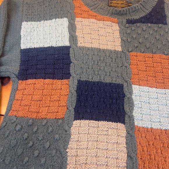 Eddie Bauer Men's Patchwork Crewneck Sweater - Gray, Blue, Orange, Cream Size M - Picture 4 of 10